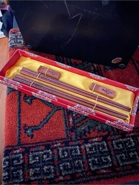 Lovely gift set of two Chinese chopsticks and holder